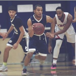 Meet your Posher, Louis